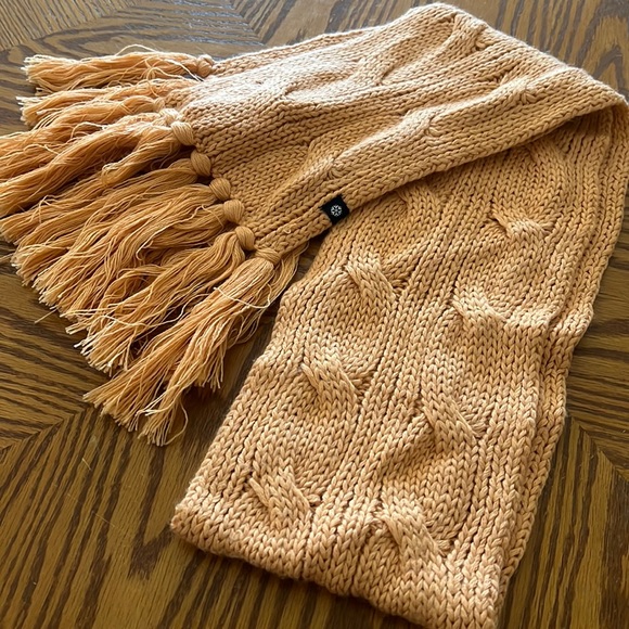 Gap Scarf **NWT** Color: Peach